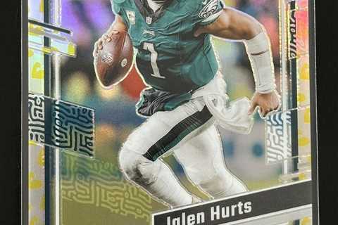 2023 Donruss Optic Football JALEN HURTS Flex Emoji /149 #158 Eagles SP Flexing